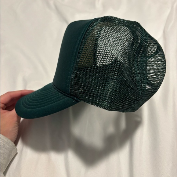Trucker hat *NEW* - Picture 3 of 4